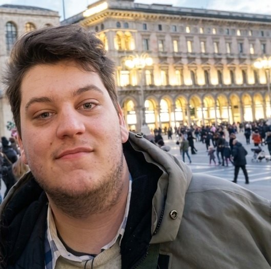 Portrait of 31macchia